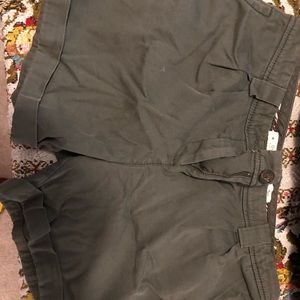 Old Navy green khaki shorts